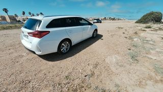 Toyota Auris 2015