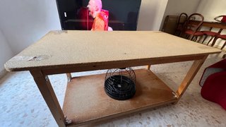 Mesa de camilla dorado con cristal