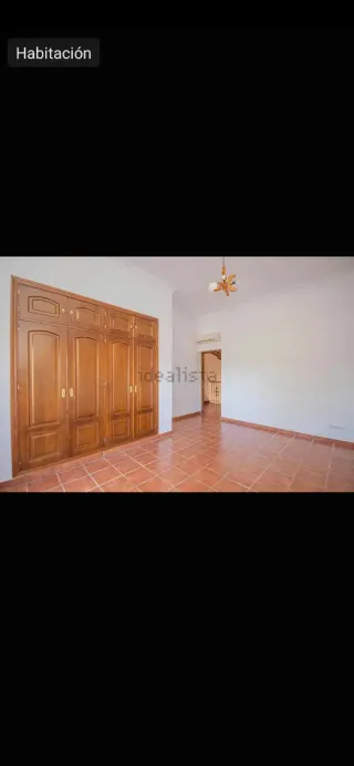 CHALET URB. SAN FERNANDO (MAIRENA DEL ALCOR)