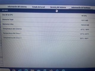 NAS QNAP TS 221 con 2 dischi da 1TB. Prezzo non negoziabile