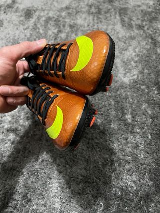 Nike Mercurial Victory IV FG