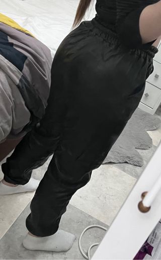 Pantalones de cuero negros