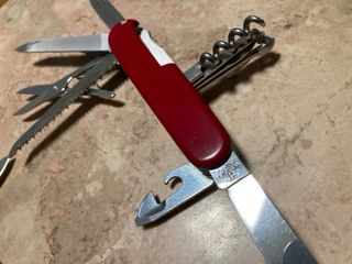 2 Canivetes Victorinox Ranger e Spartan
