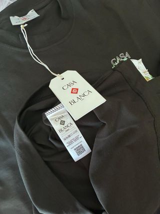 Camiseta Negra Casa Blanca