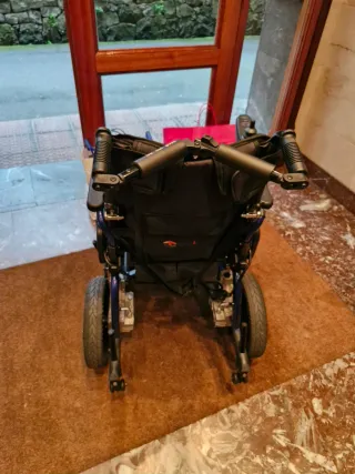 Silla de ruedas eléctrica