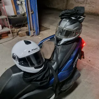 Yamaha X-MAX 125 Scooter