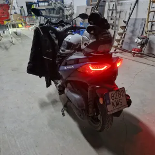 Yamaha X-MAX 125 Scooter