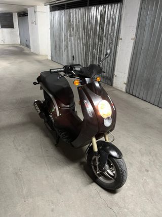 Peugeot Ludix Scooter Negra