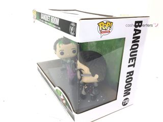 figura accion funko banquet room