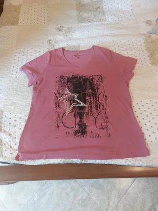T-shirt rosa antico con stampa New York