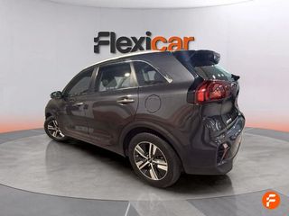 Kia Niro 1.6 GDi HEV 104kW (141CV) Concept