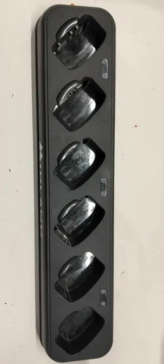 Cargador Midland para 6 Walkies