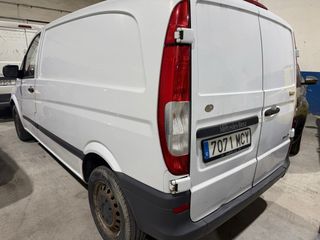 Mercedes-Benz Vito 2010