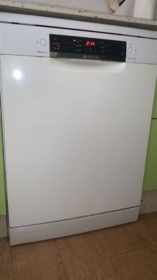 Lavavajillas Bosch Silence Plus Serie 4