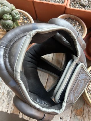 Casco Boxeo Venum Gris