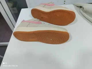 Deportivas Nike Air Beige y Rosa