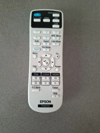 Proyector Epson EB-X05 Blanco