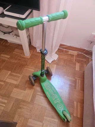Patinete Micro 3 ruedas verde
