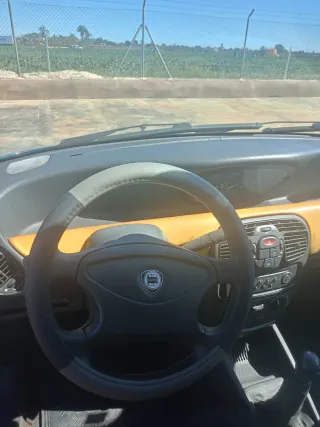 Lancia Ypsilon 1999