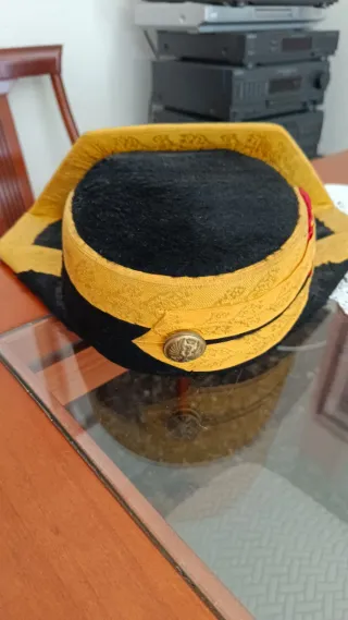 Figura de burro de cerámica