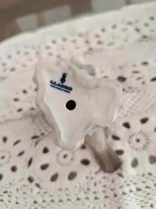 Figura de burro de cerámica