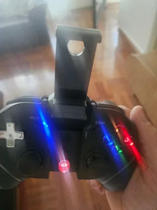 Mando KROM para videoconsola