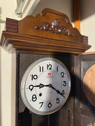 Orologio a pendolo Frontier 31 Day