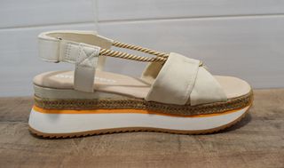 Sandalias de plataforma con rafia Gioseppo, 38