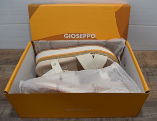 Sandalias de plataforma con rafia Gioseppo, 38