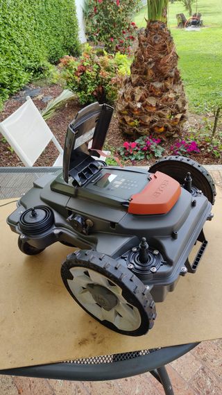 Husqvarna 430X Automower - Revisionato