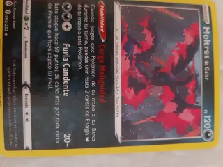 Carta Pokémon Moltres de Galar 093/203