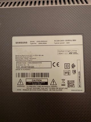 Samsung Smart TV 40” Full HD + Chromecast