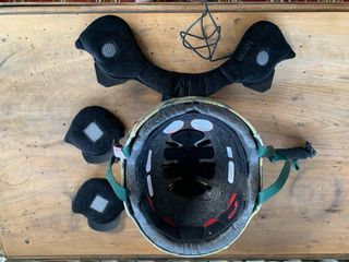 Casco de Snowboard Camuflaje Red Burton