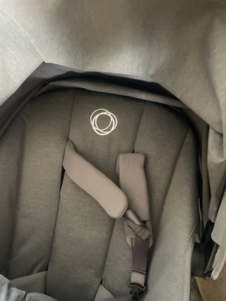 Bugaboo Fox 5 Renew Gris