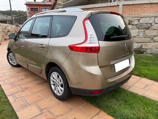 Renault Grand Scenic 2016