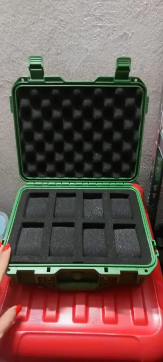 Valigetta porta orologi in schiuma