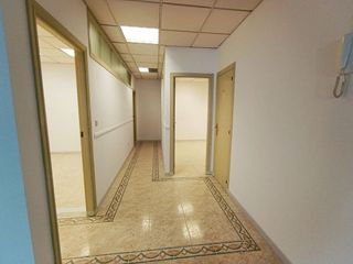 Oficina en venta en Centro en Ourense
