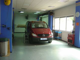 Local comercial en venta en La Chantría - La Lastra en León