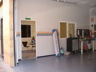 Local comercial en venta en La Chantría - La Lastra en León