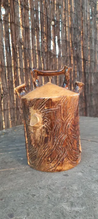 Cántaros cerámica. Colección.