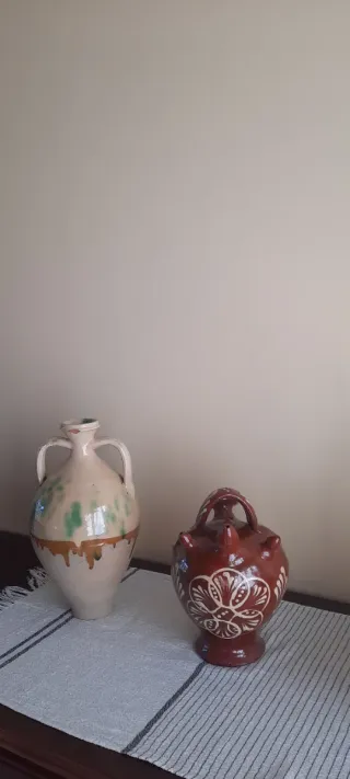 Cántaros cerámica. Colección.