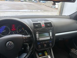 Volkswagen Golf R32 2007