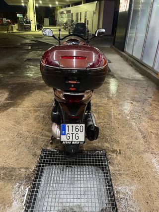 Honda SH300i Scoopy 300cc