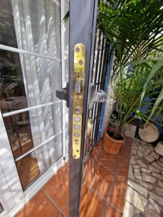 Reja de hierro plegable 4 hojas