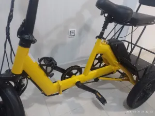 Triciclo Eléctrico Plegable 35 km