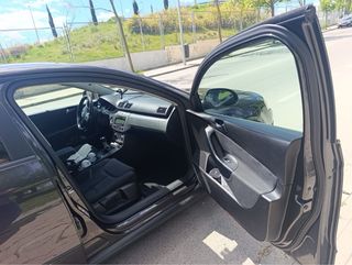 Volkswagen Passat 2010