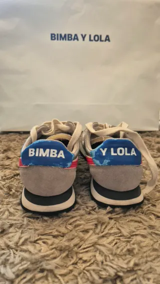 Zapatillas Bimba y Lola plateadas