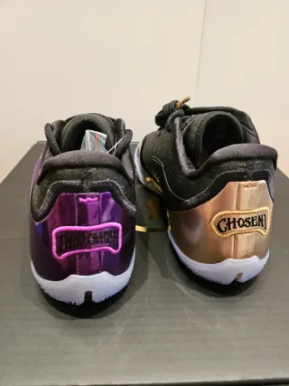 Nike Air LeBron 23 Lakers Talla 42 nueva