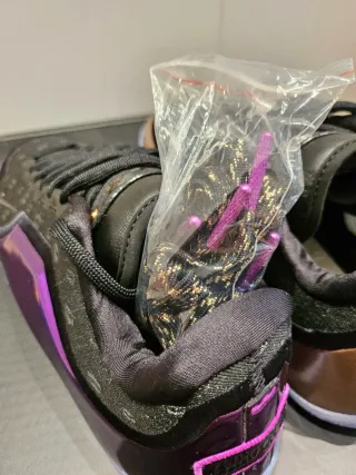 Nike Air LeBron 23 Lakers Talla 42 nueva