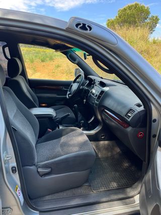 Toyota Land Cruiser 2003